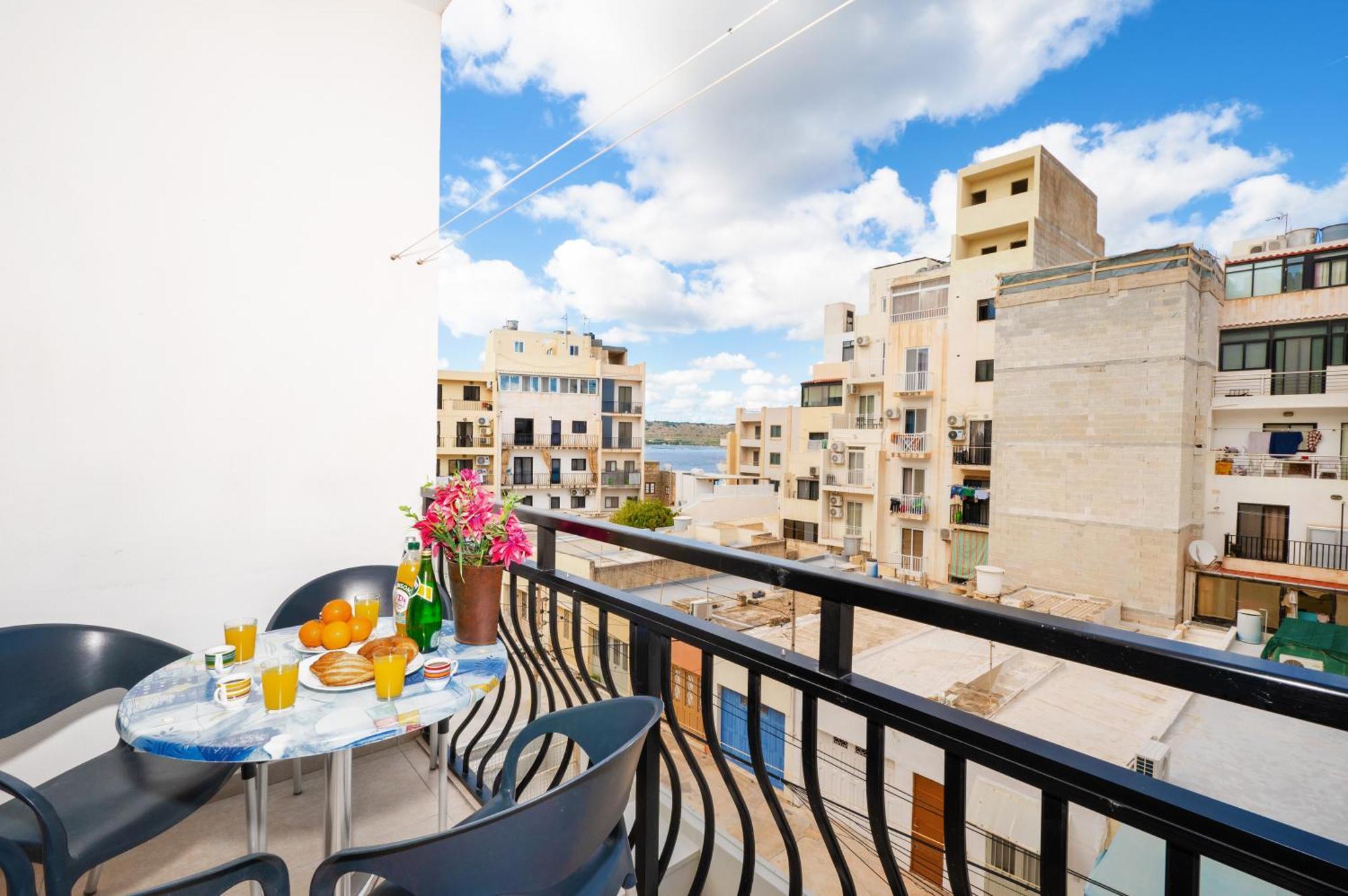 Seashells 2 Bedroom Apartments With Terrace, Just Off The Bugibba Promenade - By Getwaysmalta St. Paul's Bay Luaran gambar
