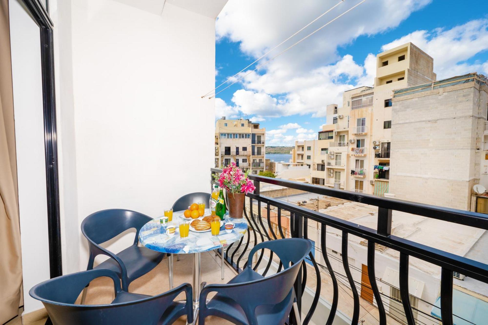 Seashells 2 Bedroom Apartments With Terrace, Just Off The Bugibba Promenade - By Getwaysmalta St. Paul's Bay Luaran gambar